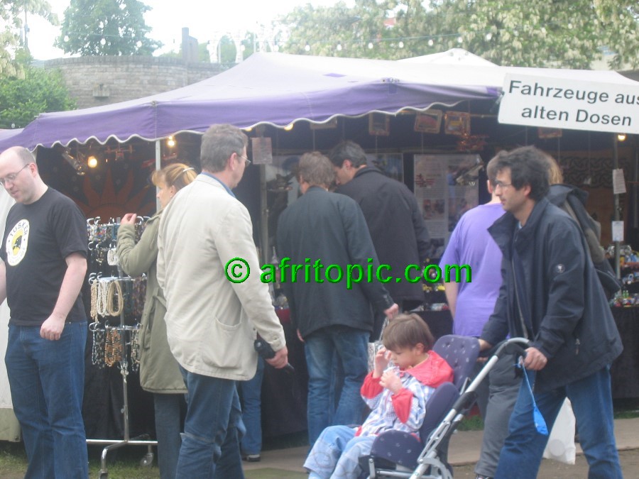 ../Images/afw2006b 237.jpg